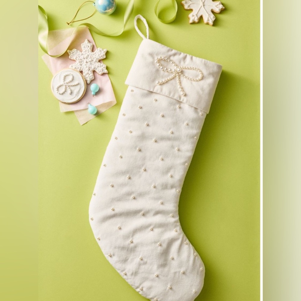 Anthropologie Akoya Pearl Stocking